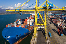 Морской контейнерный терминал